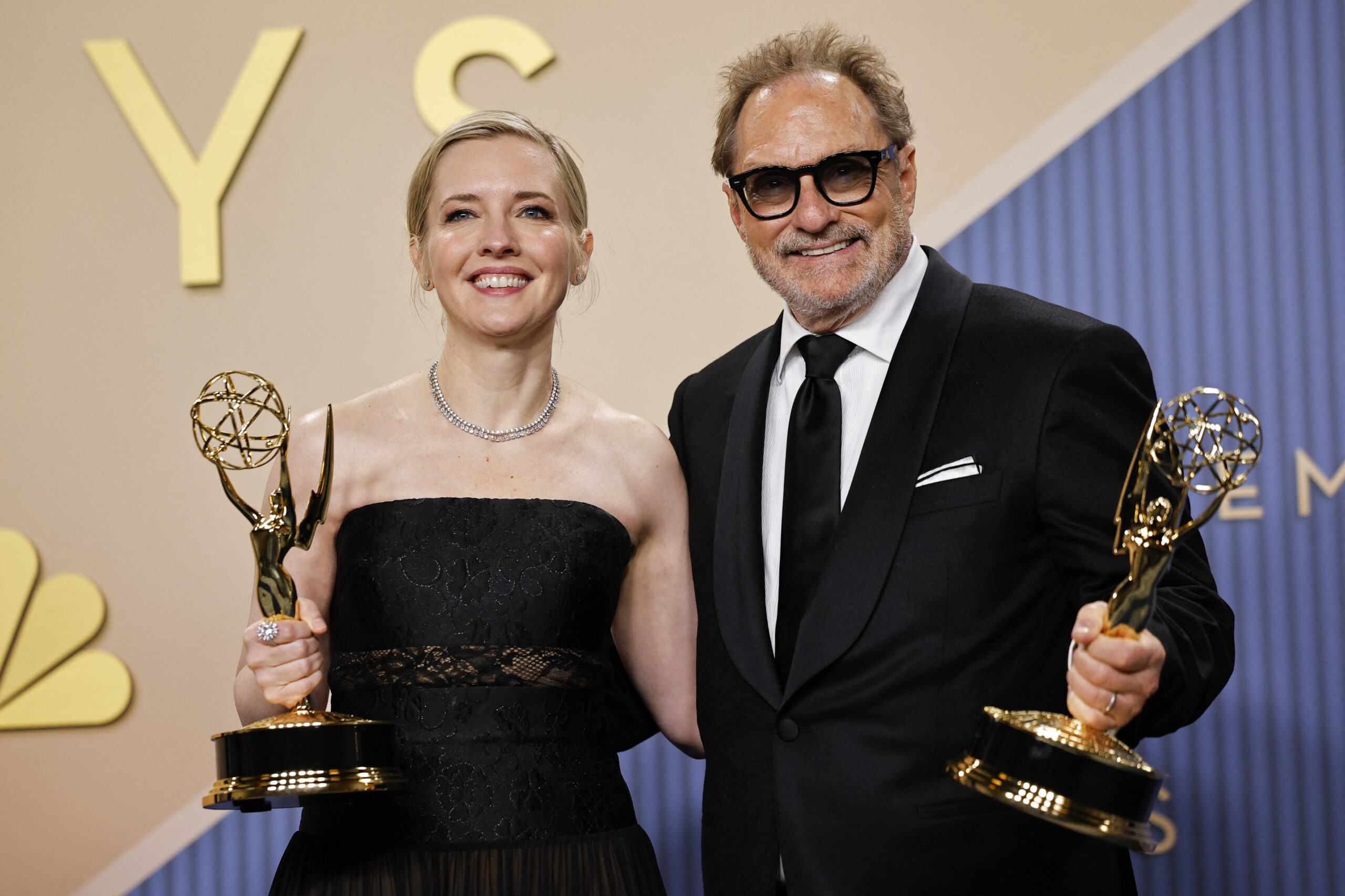 “Widow’s Bay” fecha Emmy com 13 vitórias e iguala recorde histórico