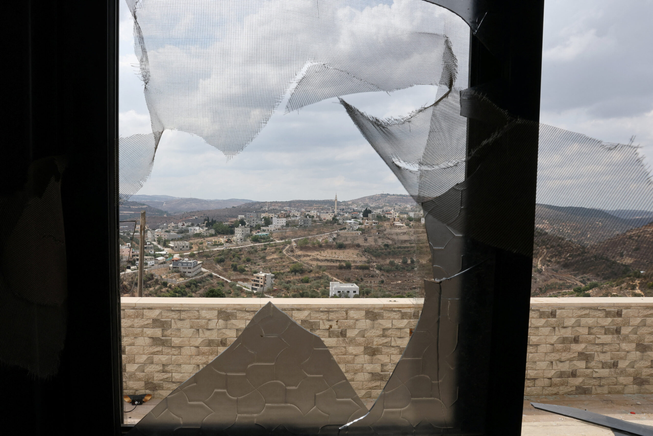 Israel bombardeia prédio em Gaza e mata comandante do alto escalão do Hamas