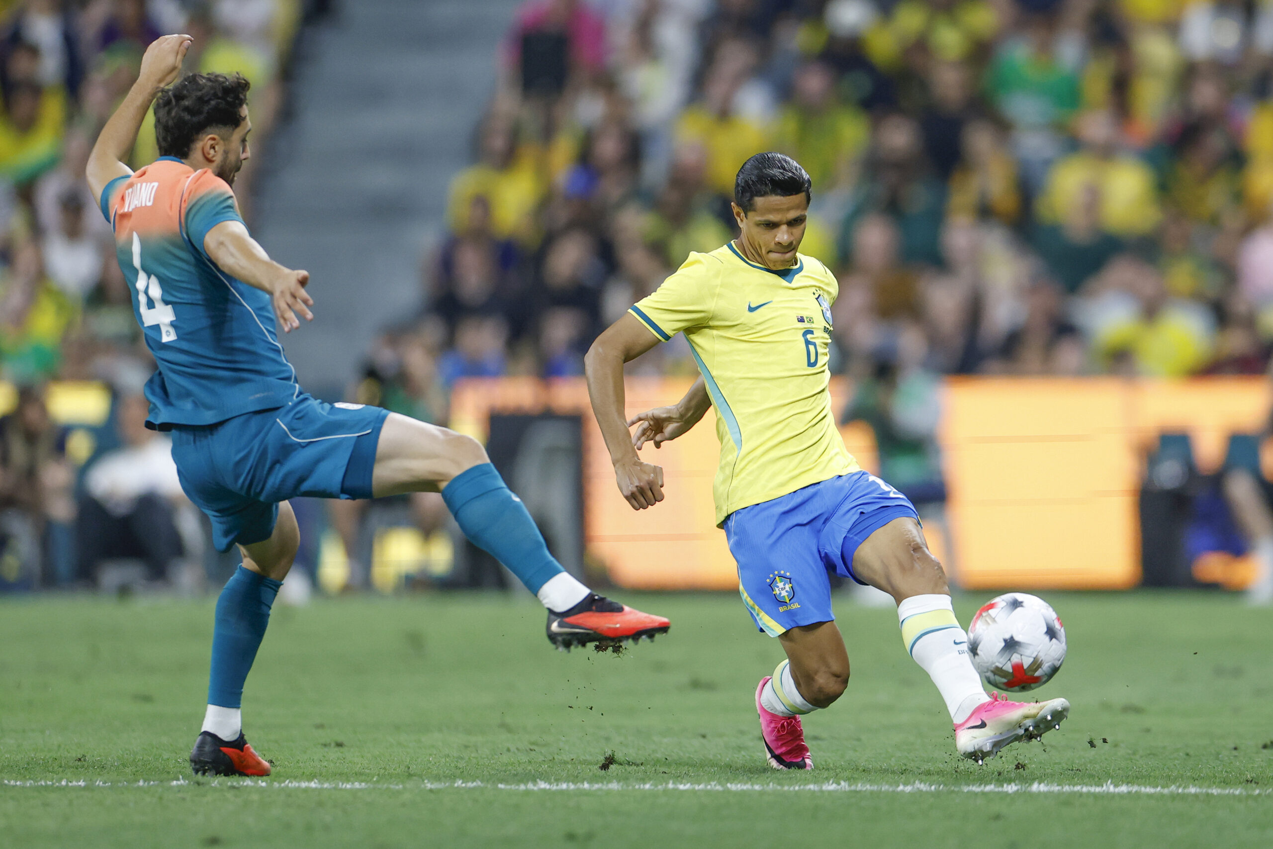 Rayan marca no fim e evita vexame da Seleção Brasileira contra Austrália