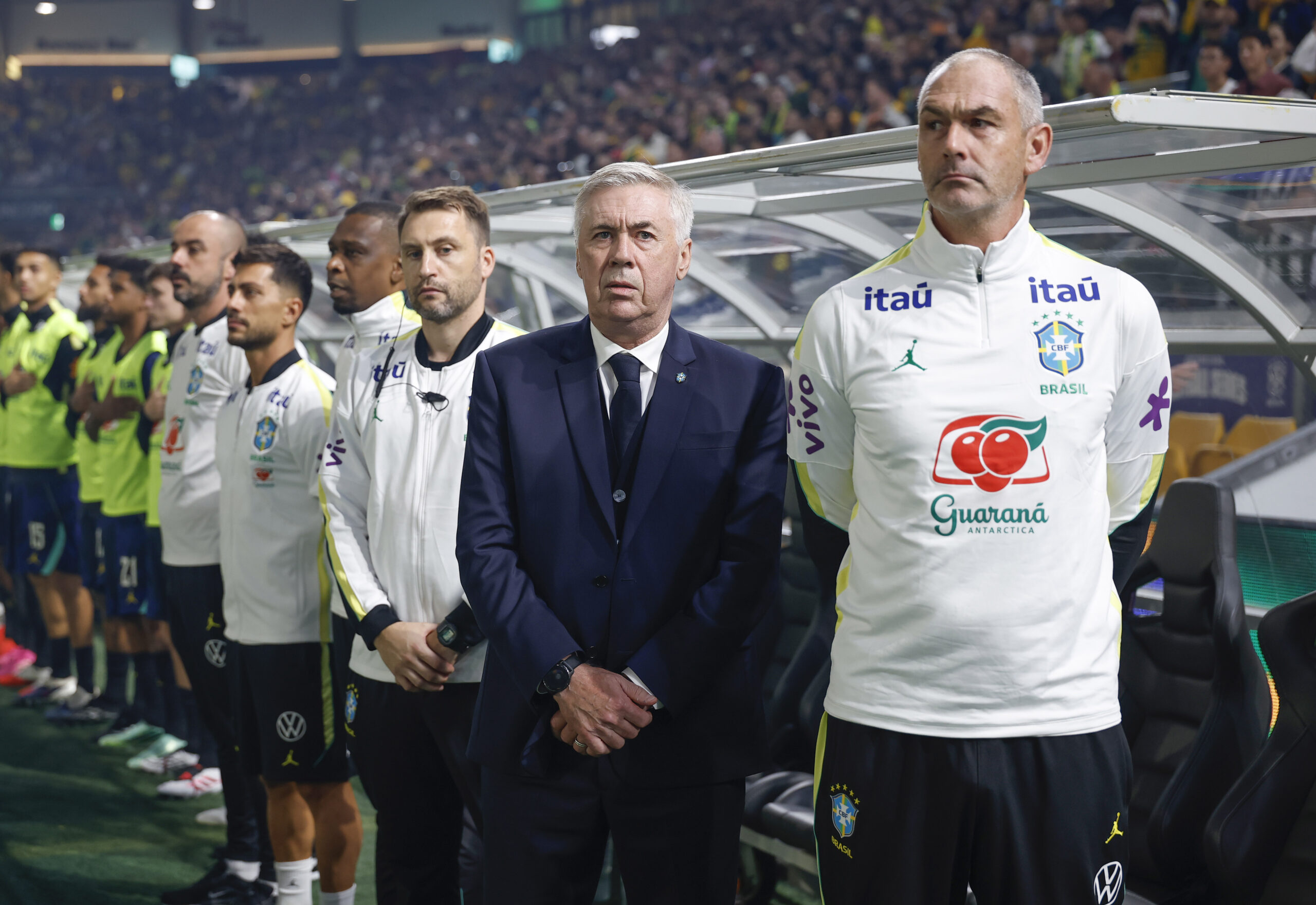 Ancelotti explica por que Vini Jr bateu pênalti contra a Austrália