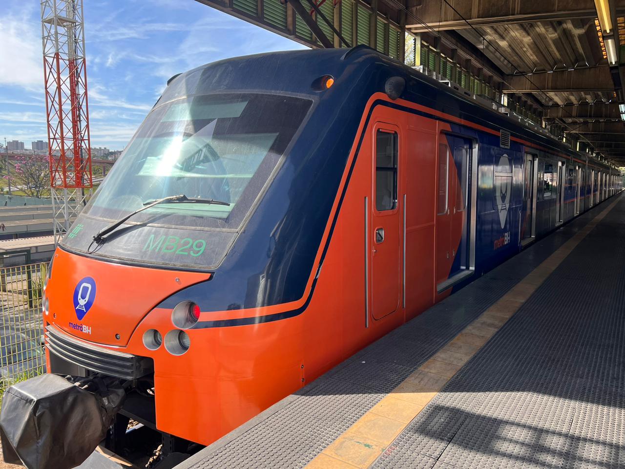 Metrô de BH terá intervalos maiores e mudanças na circulação dos trens até sábado (3)
