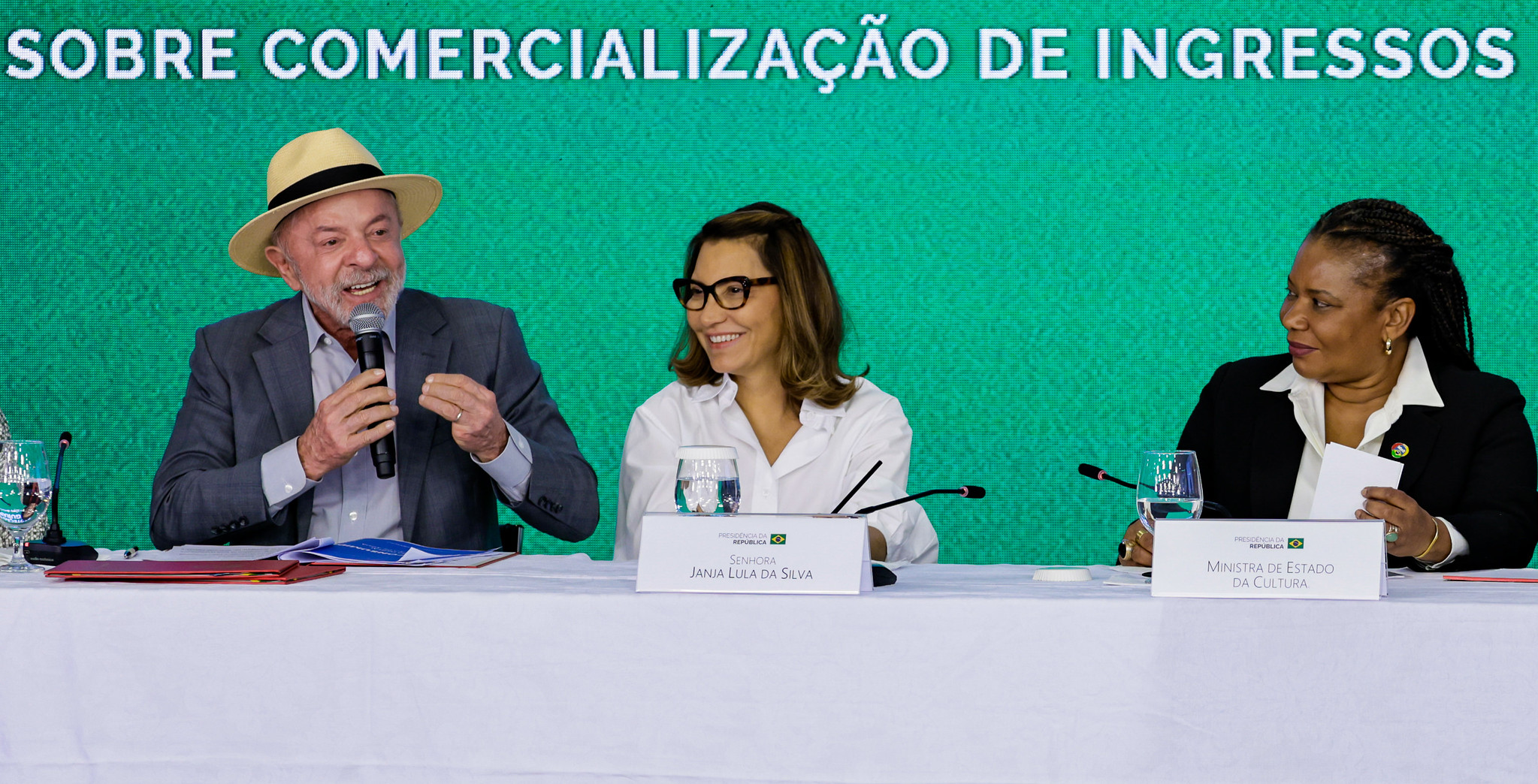 Governo define novas regras para venda de ingressos; veja o que muda