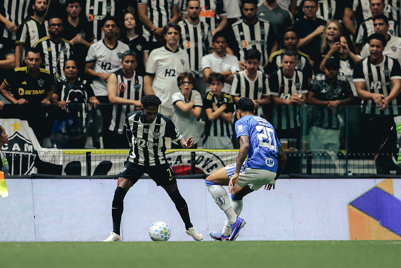 Fred celebra gol em vitória sobre o Cruzeiro: “Nem nos sonhos imaginaria”