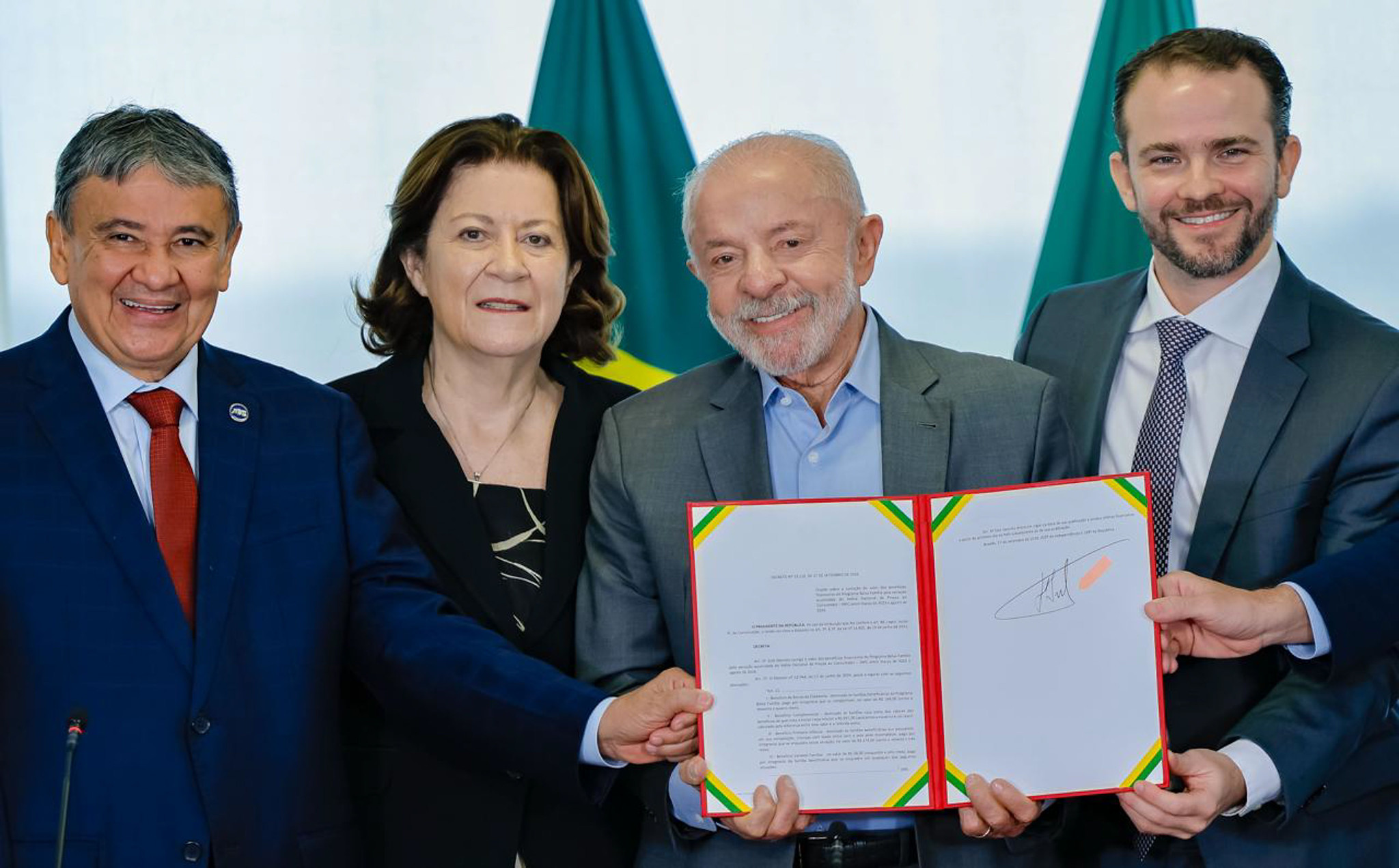 Governo Lula justifica “correção” do Bolsa Família e nega medida eleitoral