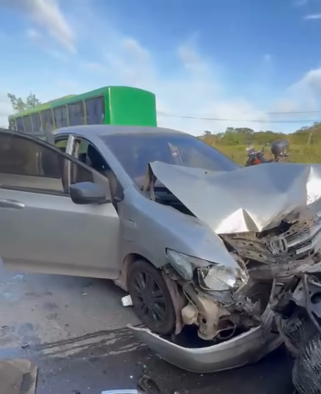 Homem morre, crinça e bebê ficam feridos após batida