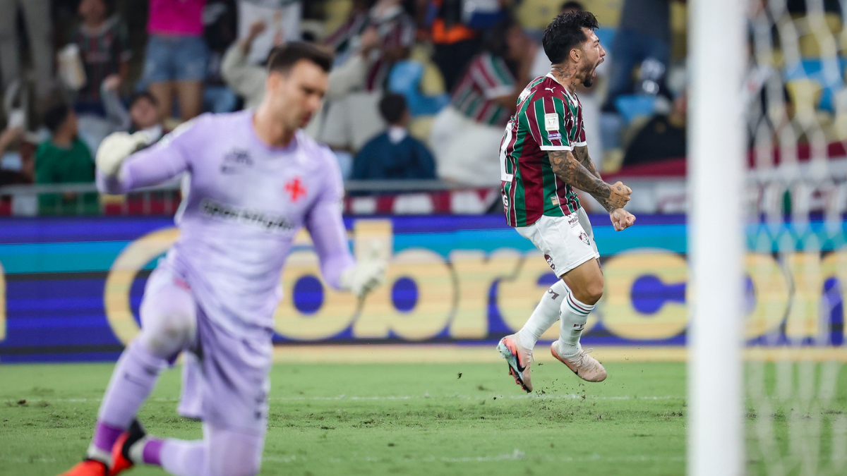 Fluminense vence, "se vinga" e mantém Vasco na zona de rebaixamento