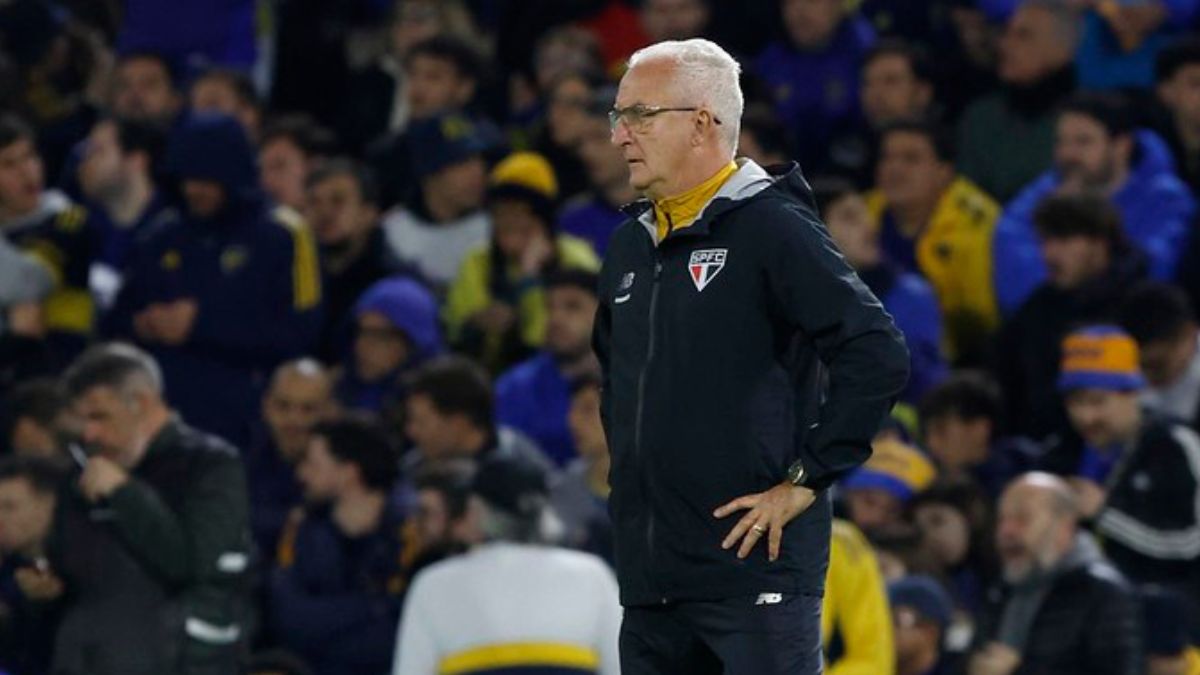 Dorival explica substituições em derrota para o Boca: “Luciano sentiu algo"