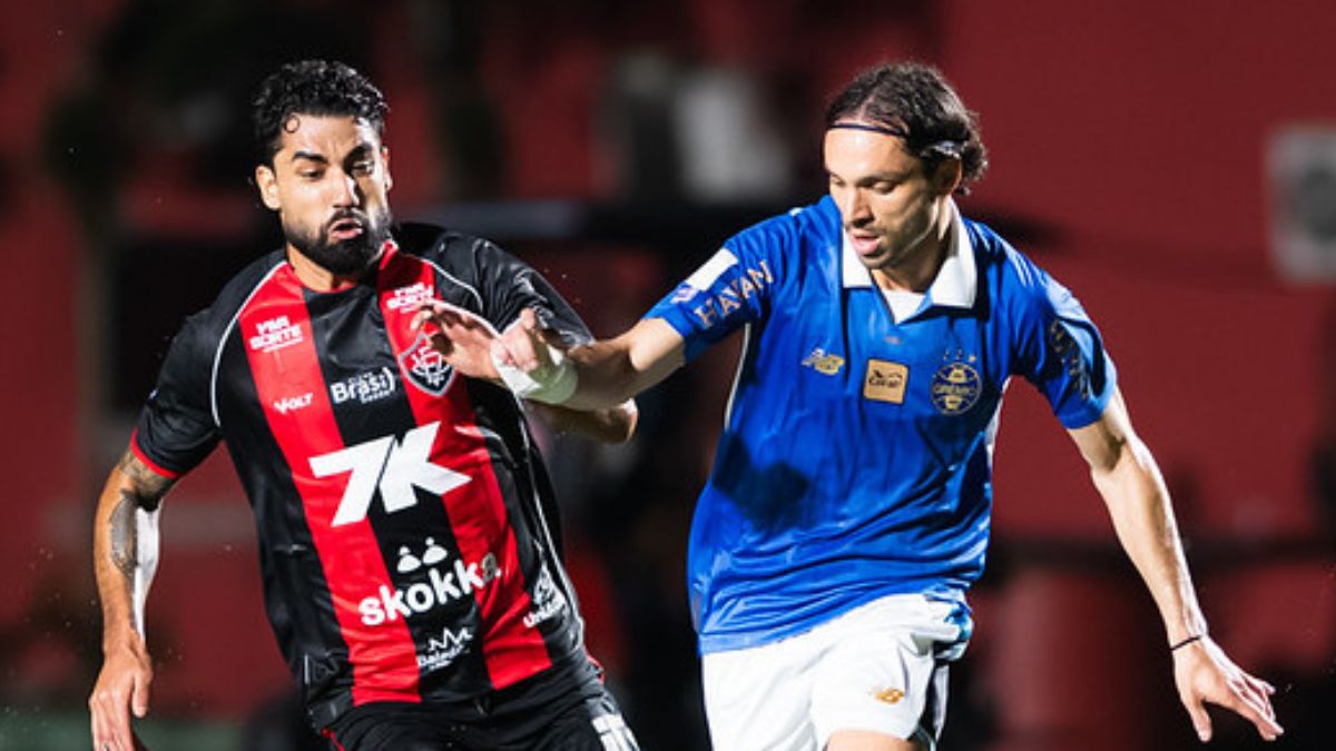 Vitória bate o Grêmio no encerramento da 26ª rodada do Brasileiro