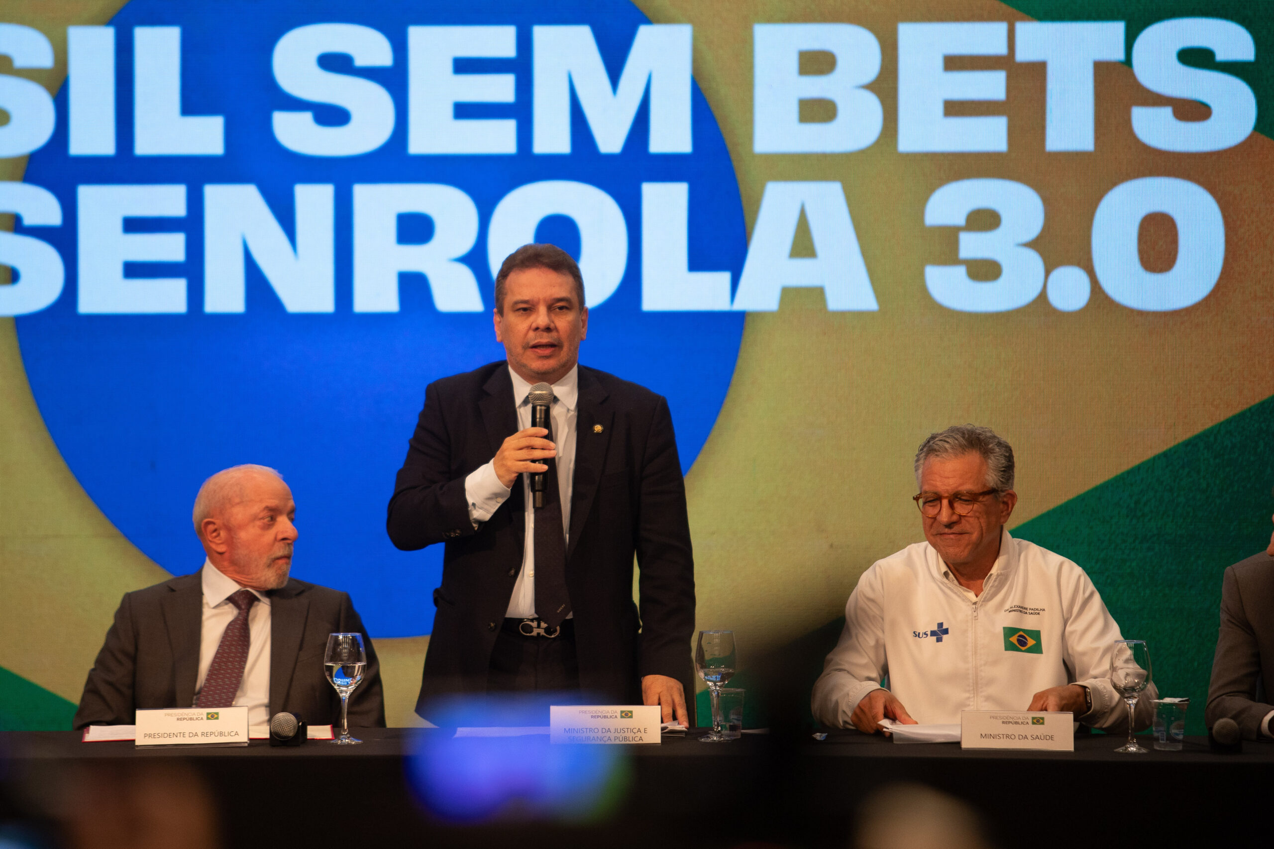 Governo lança Desenrola 3.0 com R$ 150 bi em dívidas e desconto de até 90%