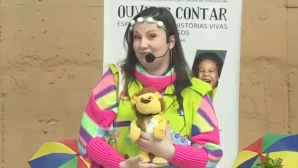 Histórias de vida de idosos em Curitiba viram contos infantis e peças