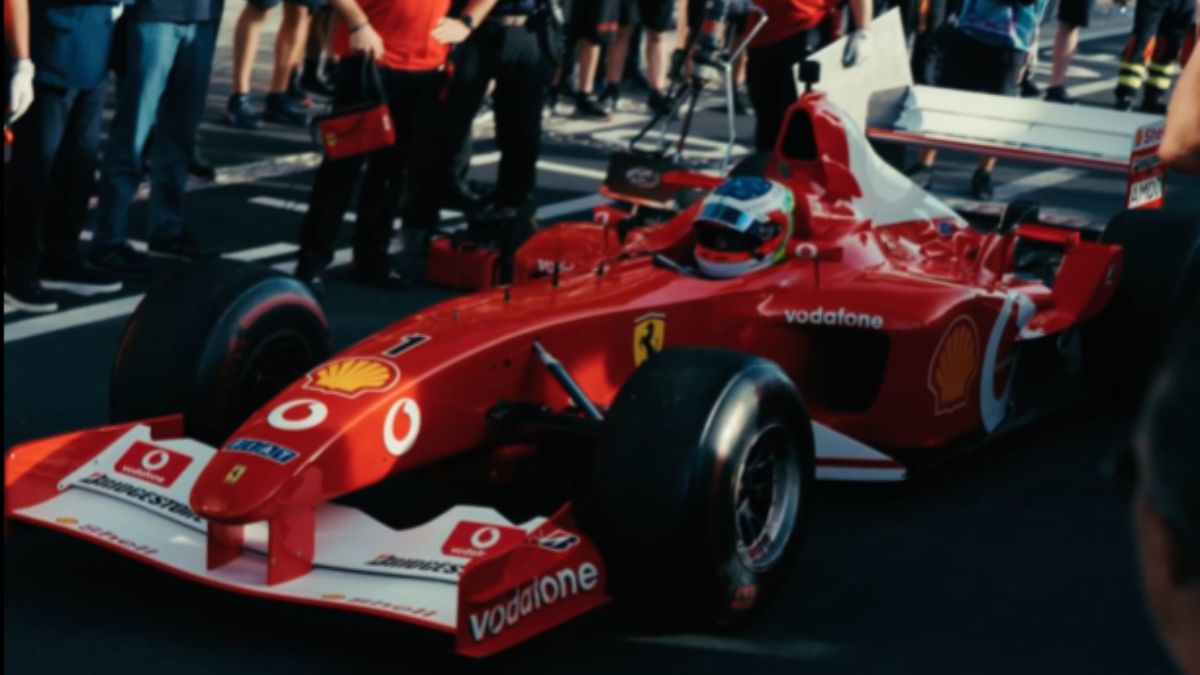 VÍDEO: Barrichello pilota Ferrari de Schumacher no GP da Itália