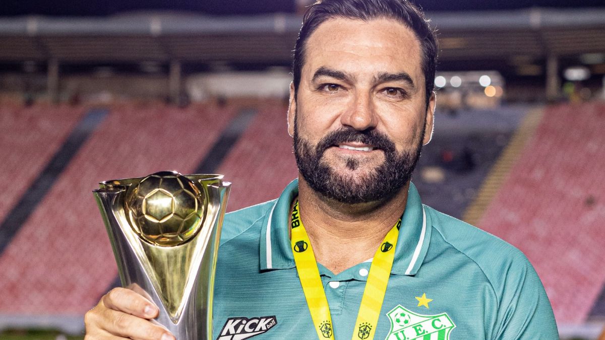 Danilo comemora título da Série D e recorda início de Bidon no Corinthians