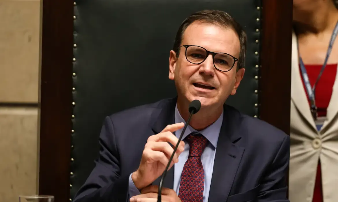 Paes reconhece derrota em disputa judicial pelo governo do Rio: 'A eleição termina'