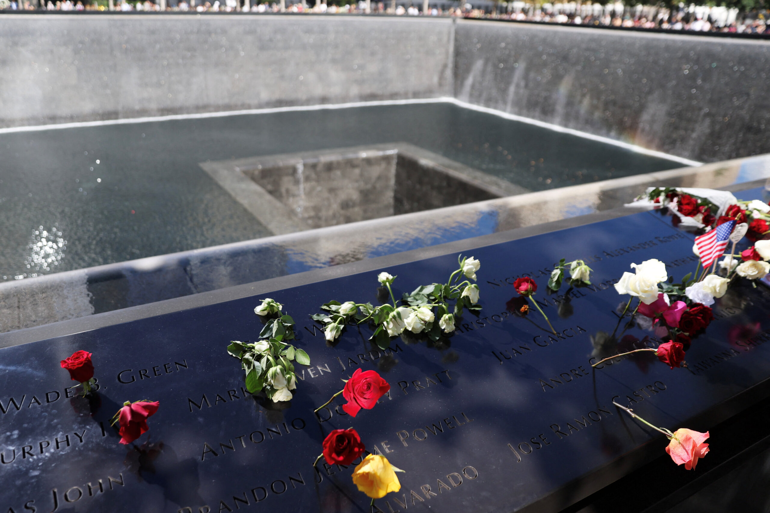 Mortos no 11 de setembro são homenageados nos EUA
