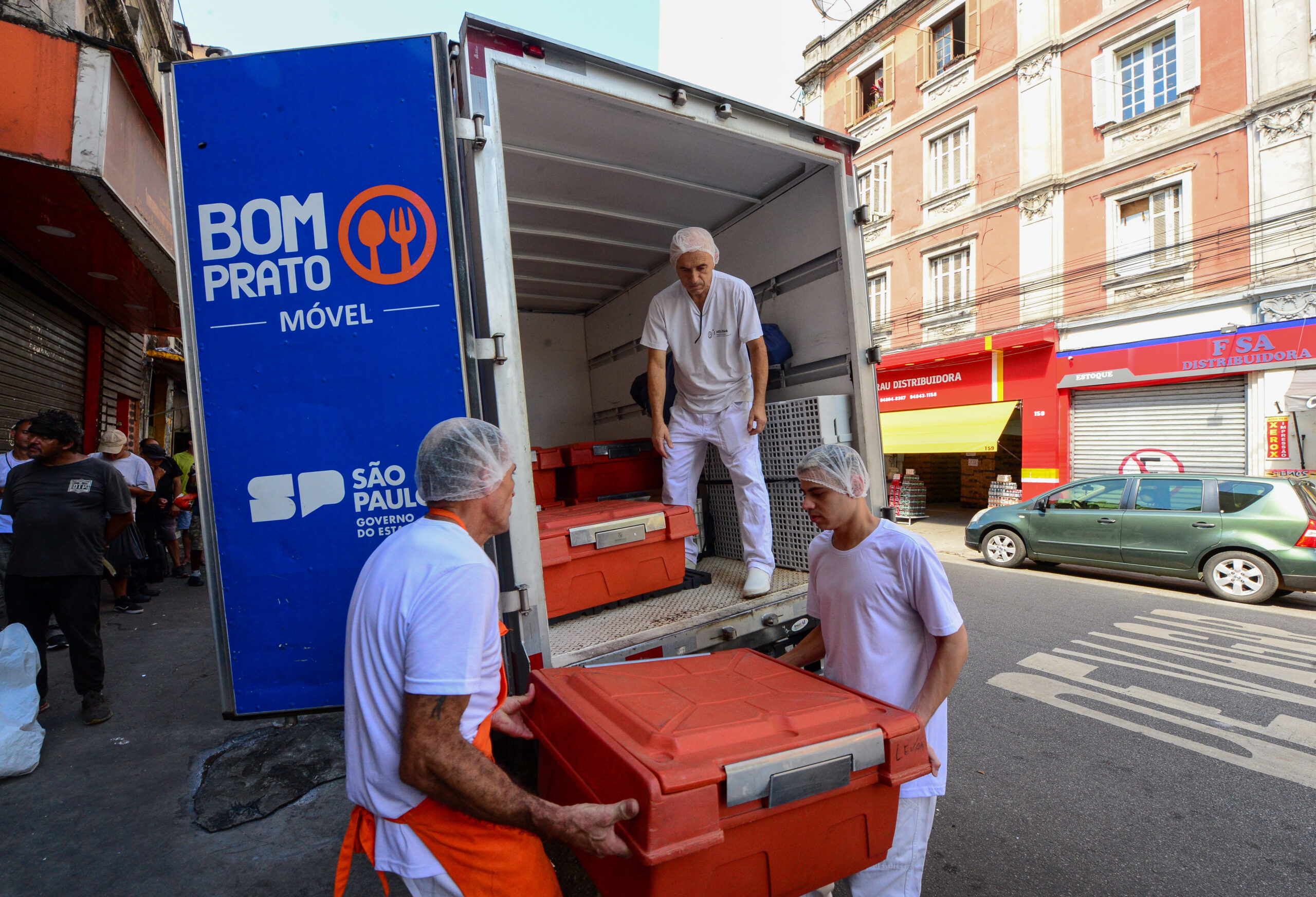 Bom Prato Móvel de Jacareí em novo endereço a partir de segunda-feira (19)