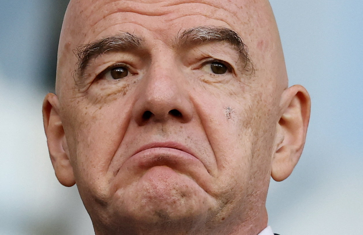 Ex-Arsenal pode concorrer à Presidência da Fifa contra Infantino; entenda