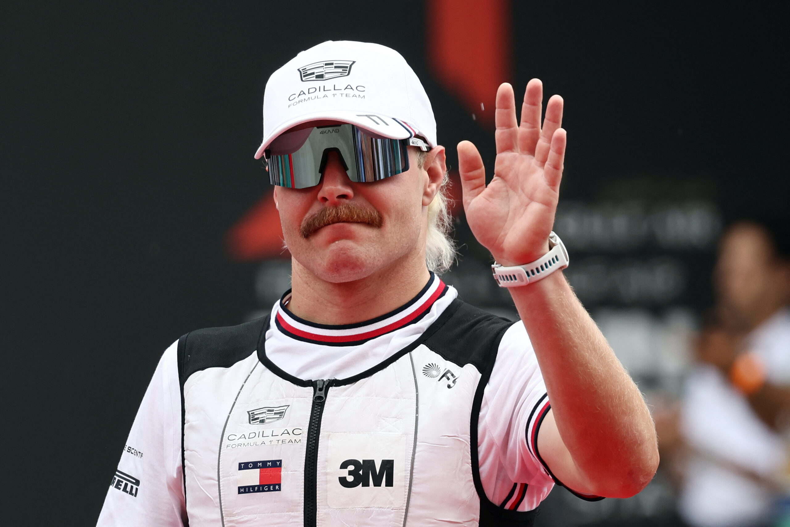 Bottas explica preparação para o GP de Singapura após quatro dias de bike