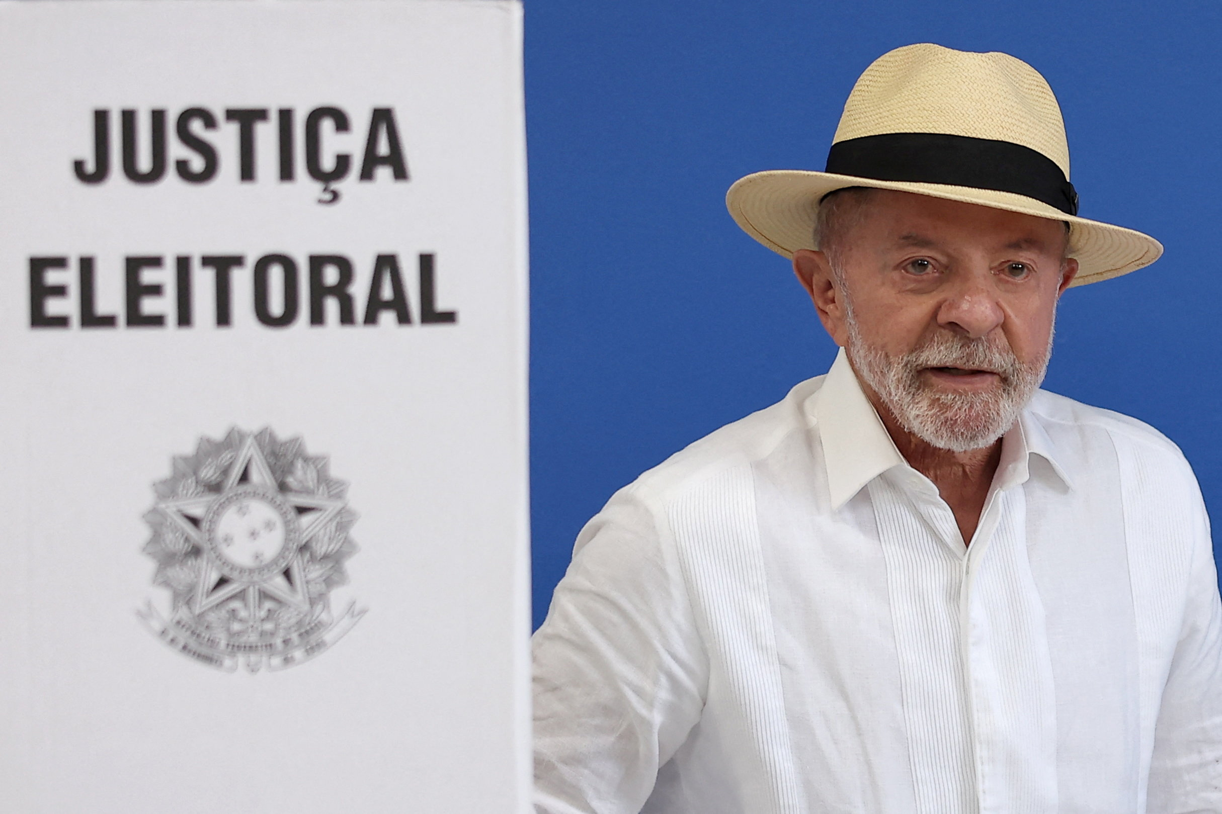 Nova pesquisa mantém esperança do PT de virar no segundo turno