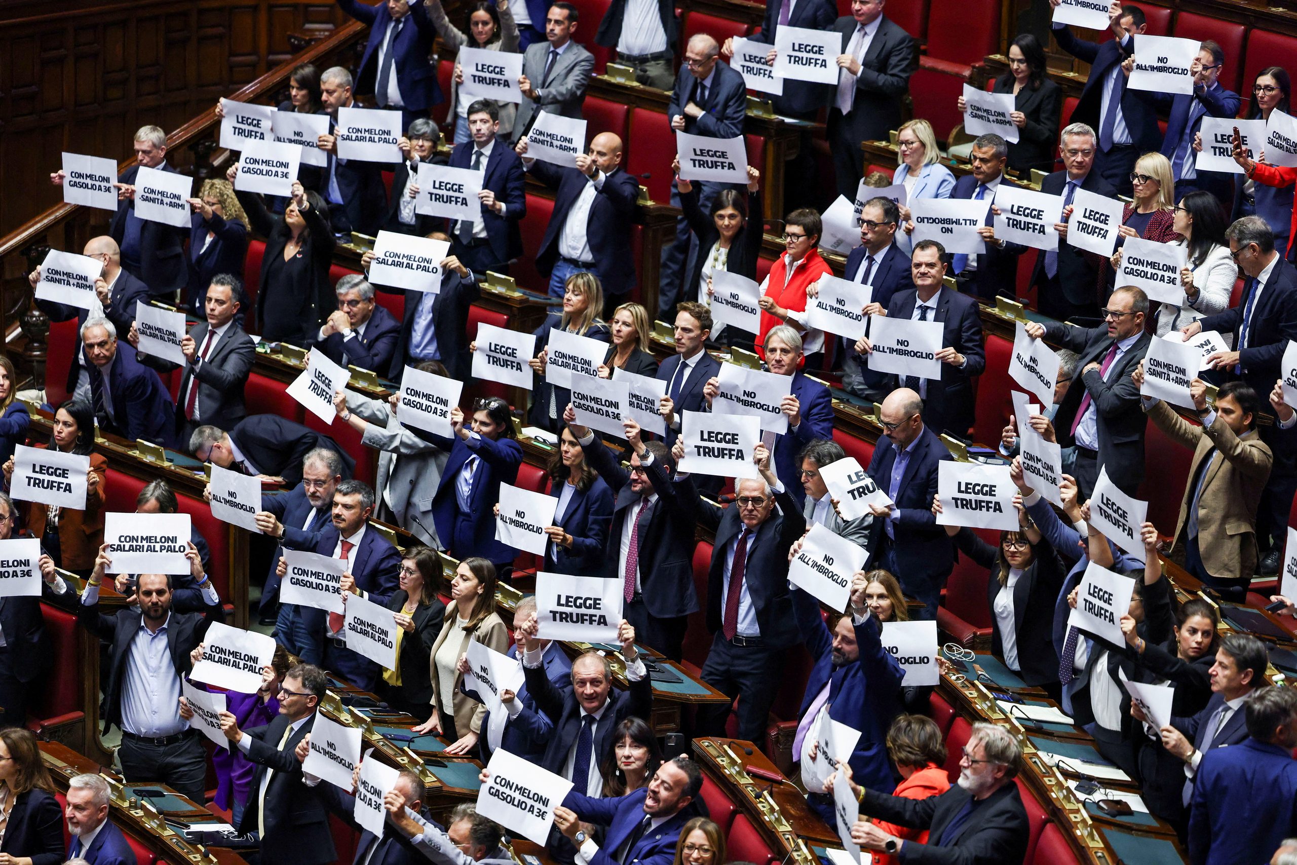 Itália aprova polêmica reforma eleitoral; vejas as novas regras