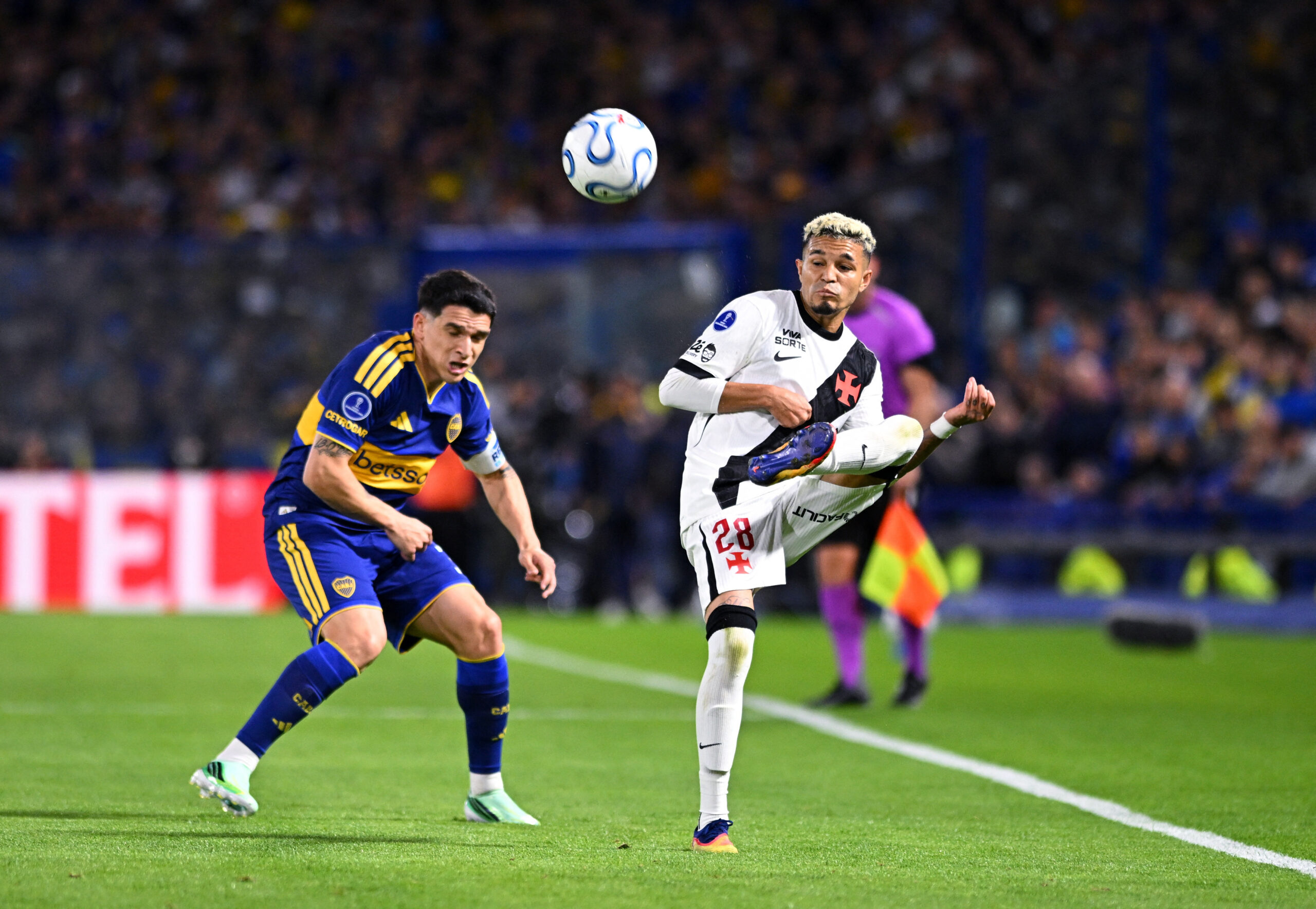 Vitória do Vasco sobre o Boca Juniors repercute na imprensa internacional