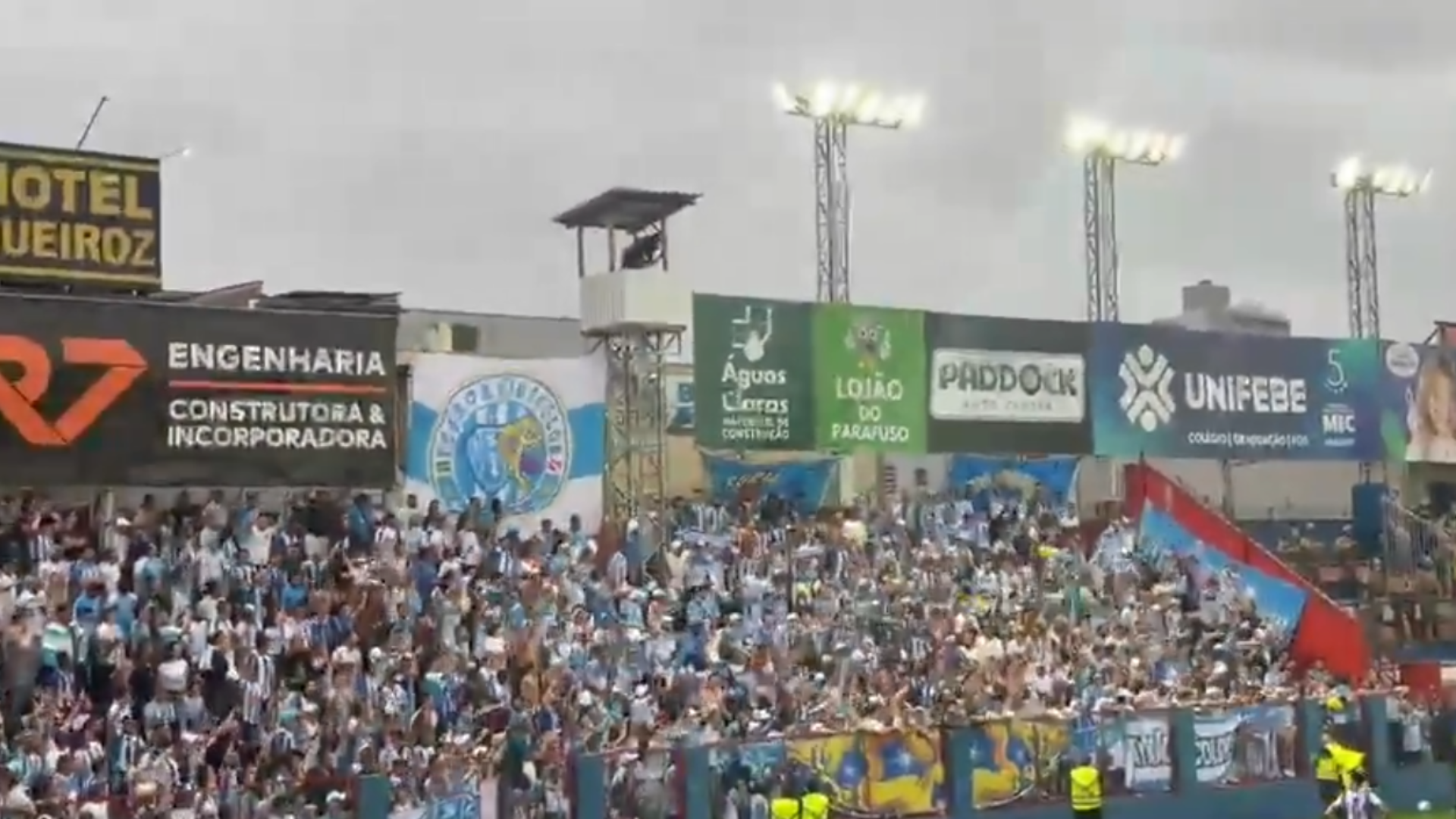 Paysandu acusa locutor de xenofobia após jogo suspenso; veja nota