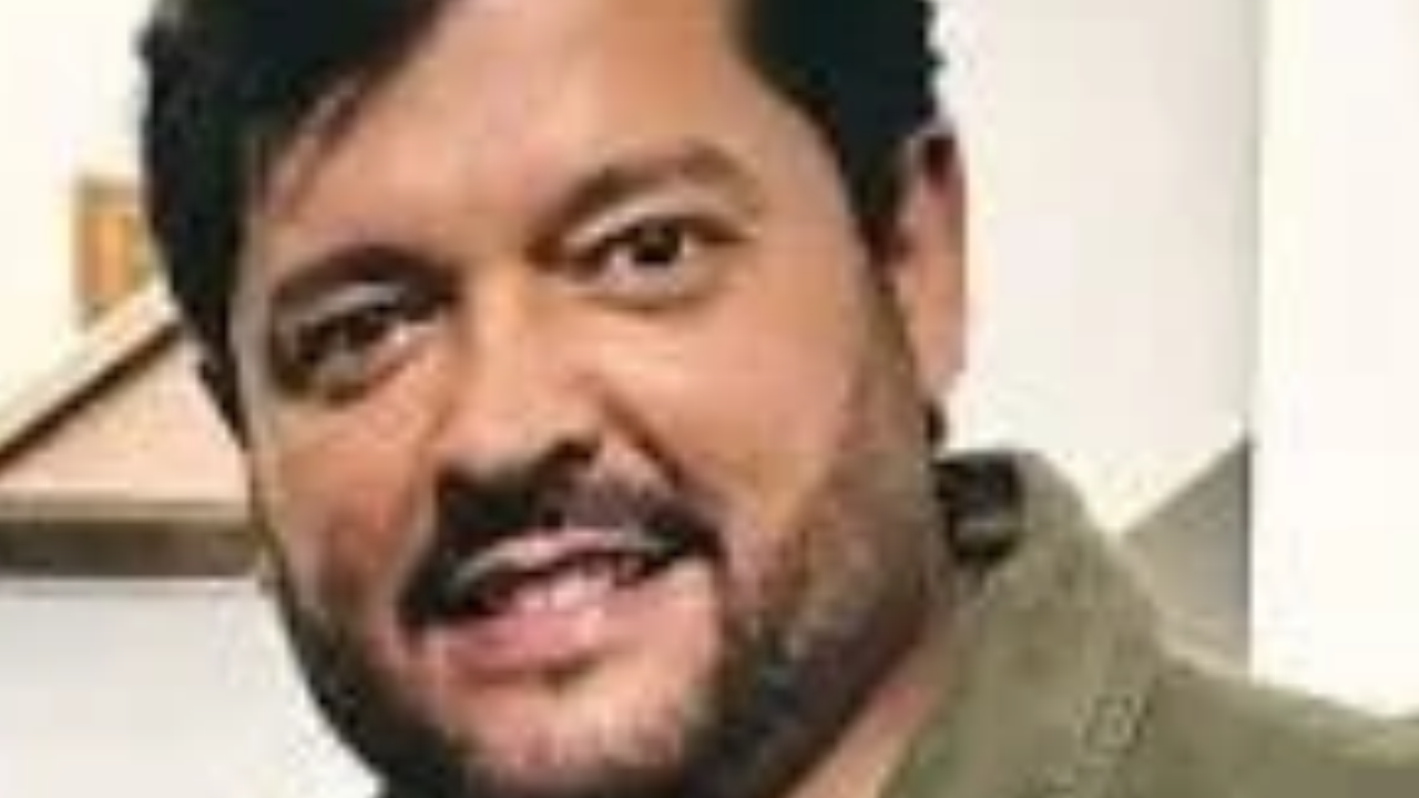 Candidatos ao Senado por Minas votam e fazem balanço da campanha