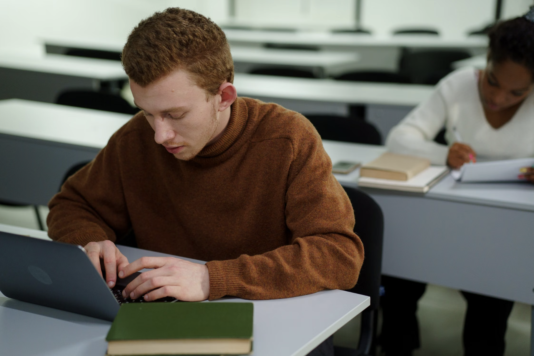 Como usar plataforma de estudos para o Enem e conquistar sua aprovação