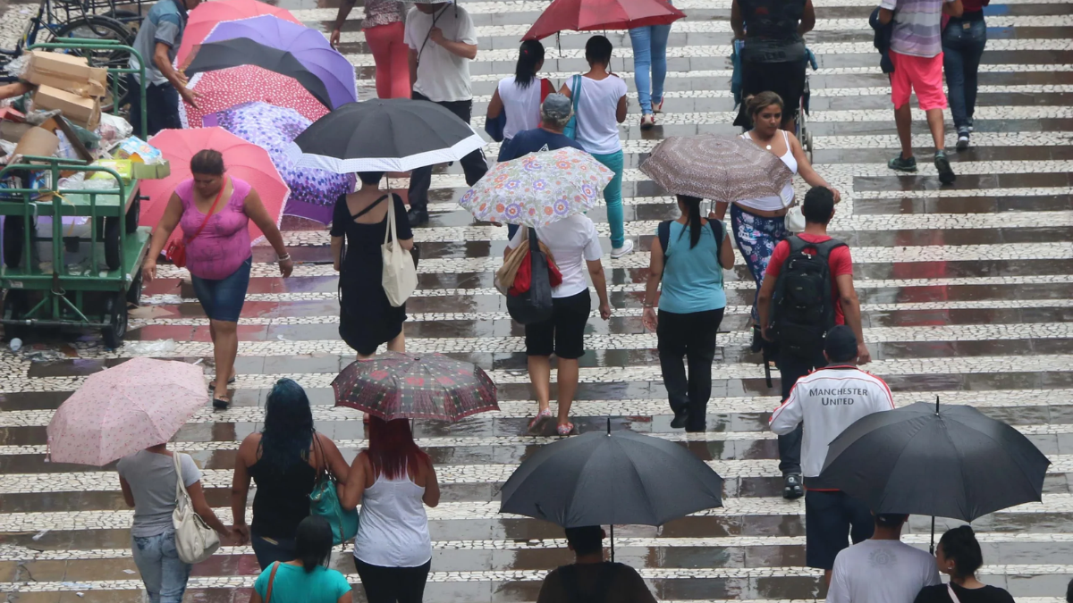 Ubatuba e Jacareí registram mais de 45mm de chuva nas últimas 24 horas