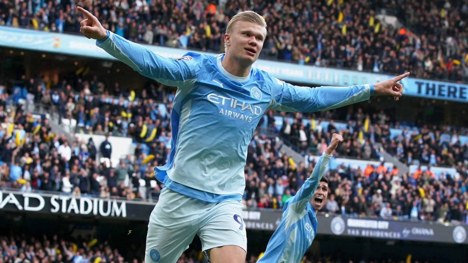 Haaland marca, Manchester City vence e segue invicto na Premier League
