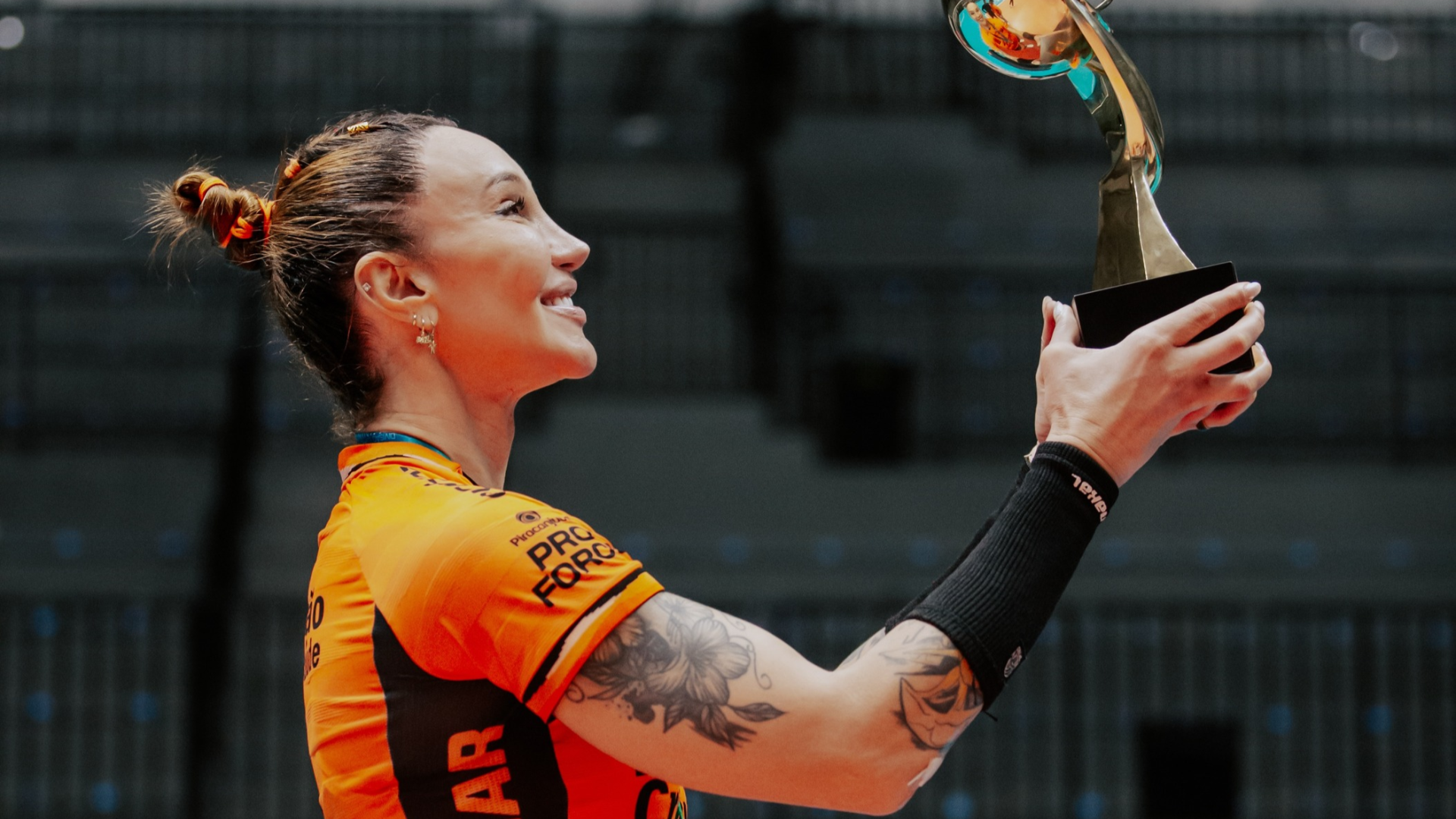 Tifanny vai à justiça para voltar a jogar pelo Osasco