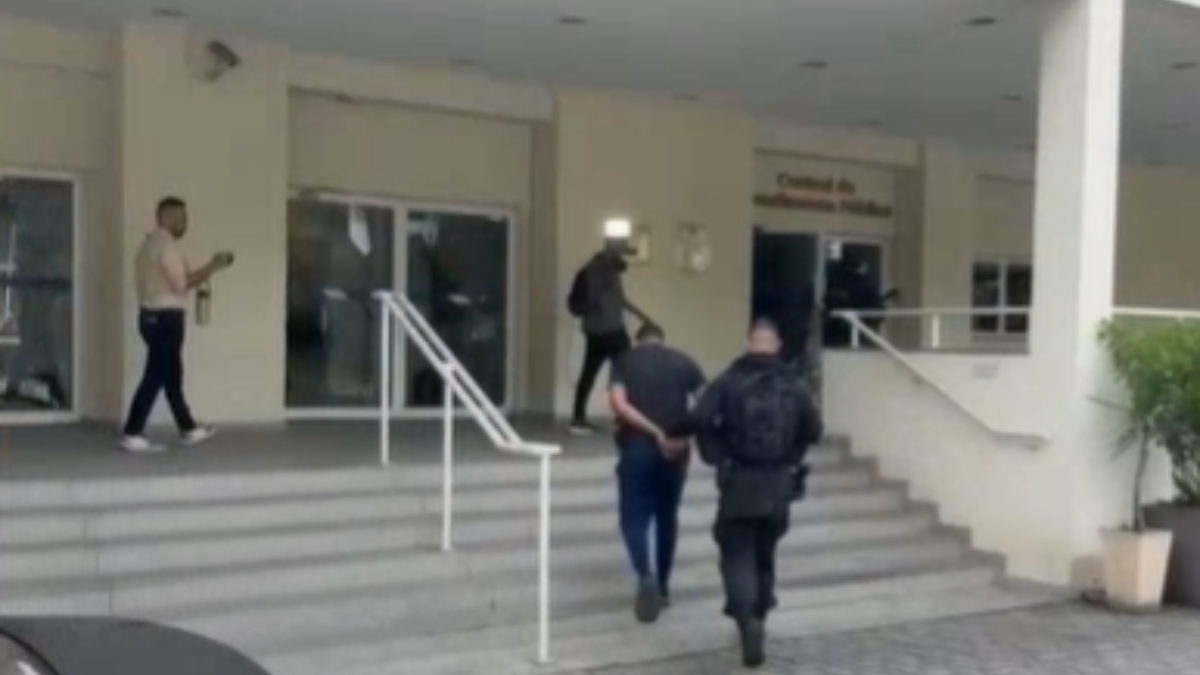 Investigação apura escolta de PMs ao Comando Vermelho no Rio
