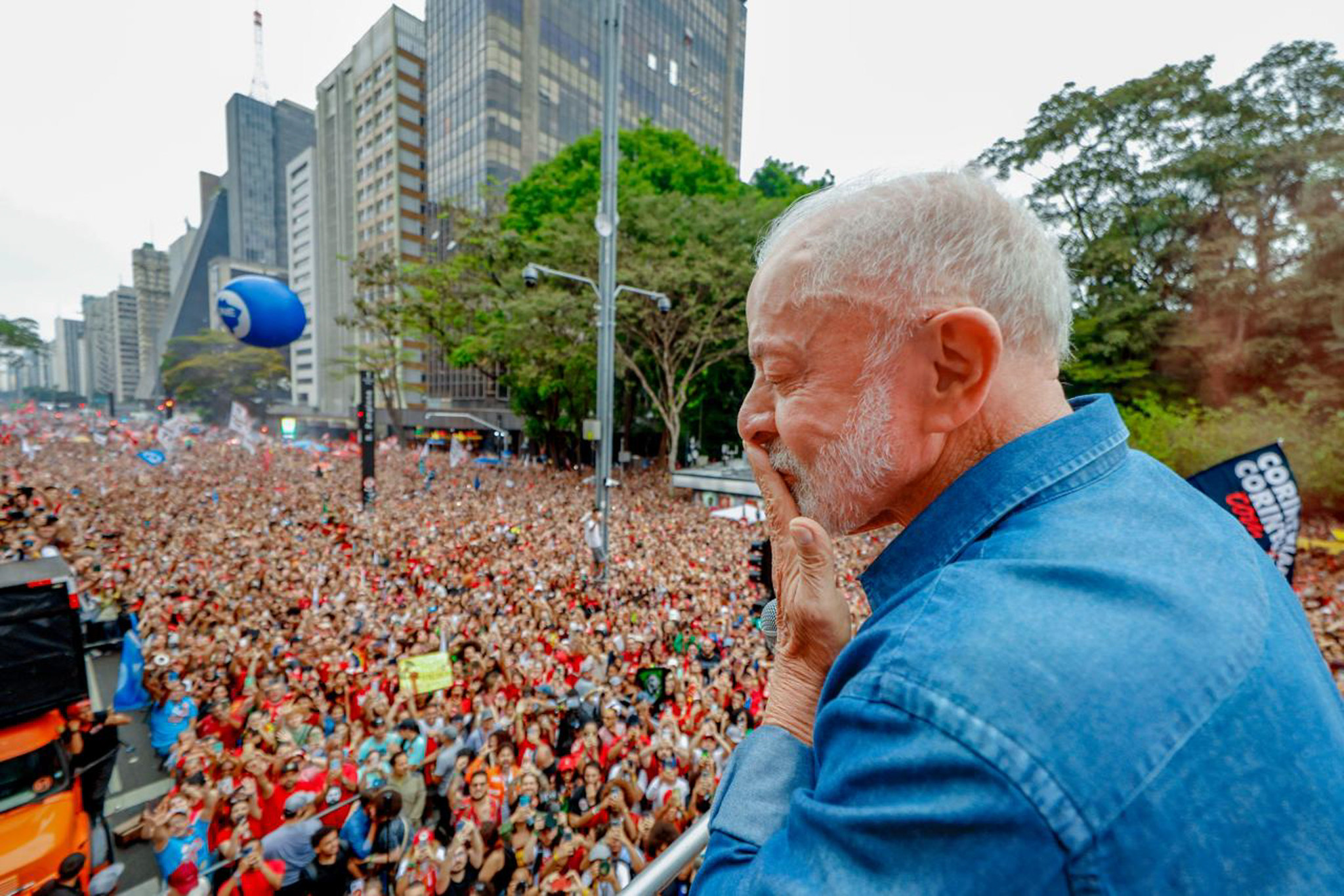 TSE libera 'Exército do Lula'; entenda decisões de Nunes Marques sobre canal