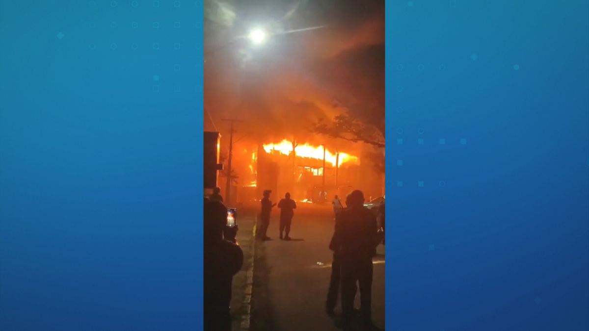 Após incêndio, governo federal anuncia repasse de R$ 40 mi para UFPE