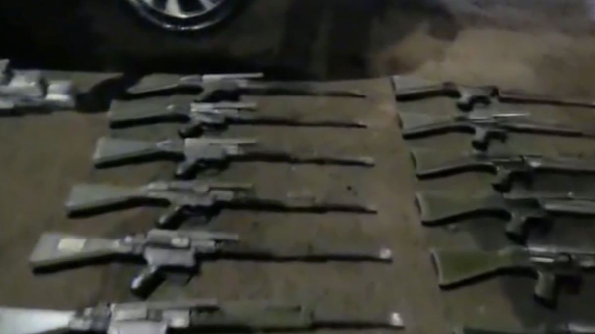 Polícia Civil desarticula quadrilha que movia armas e drogas no país