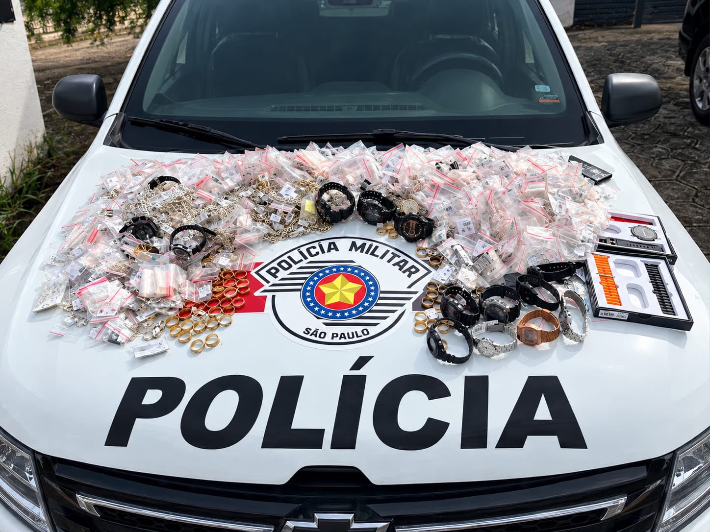 Homem é preso por furtar joias avaliadas em R$ 300 mil em Guaratinguetá