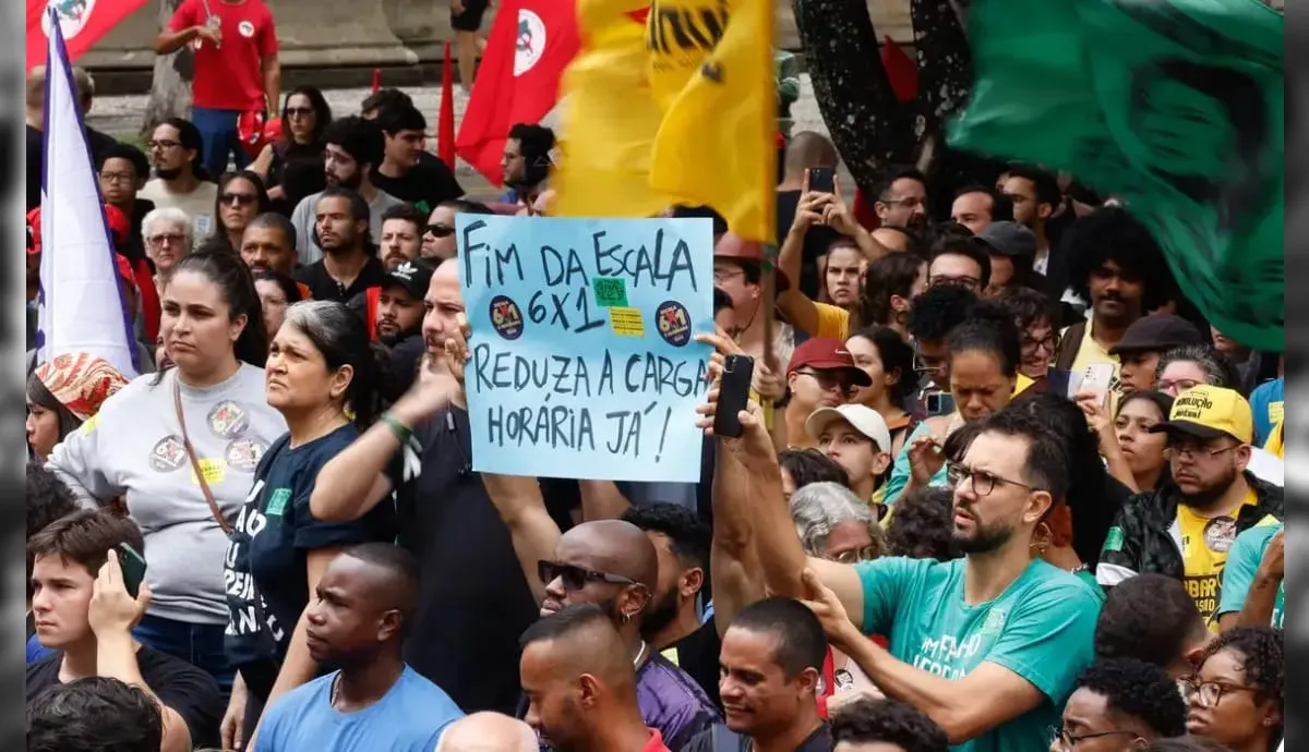 Antes do fim da 6x1: relembre histórico de mudanças na jornada de trabalho brasileira