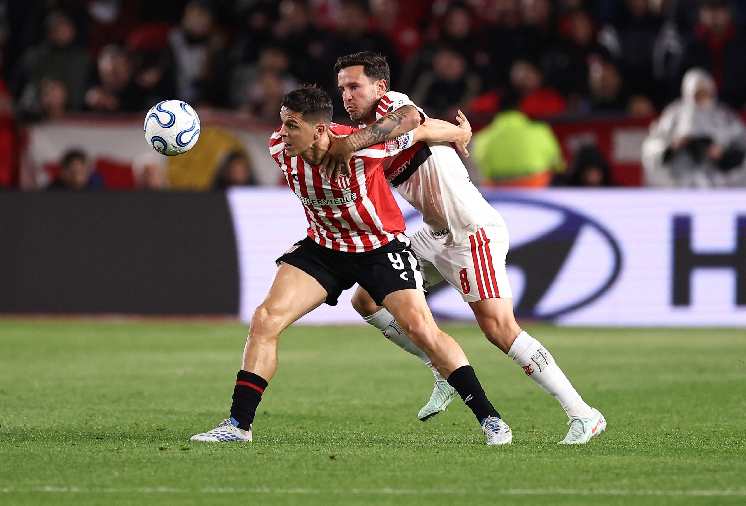 Flamengo x Estudiantes: ouça ao vivo a semifinal da Libertadores na RB