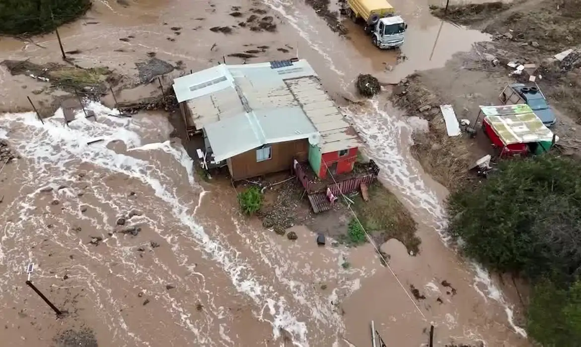 Quase 1,5 milhão de pessoas foram afetadas por eventos climáticos no Rio