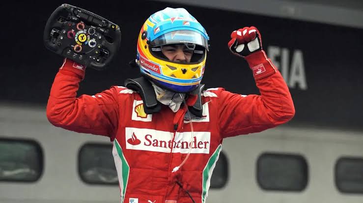 Fernando Alonso comemora a vitória do GP da Malásia de 2012