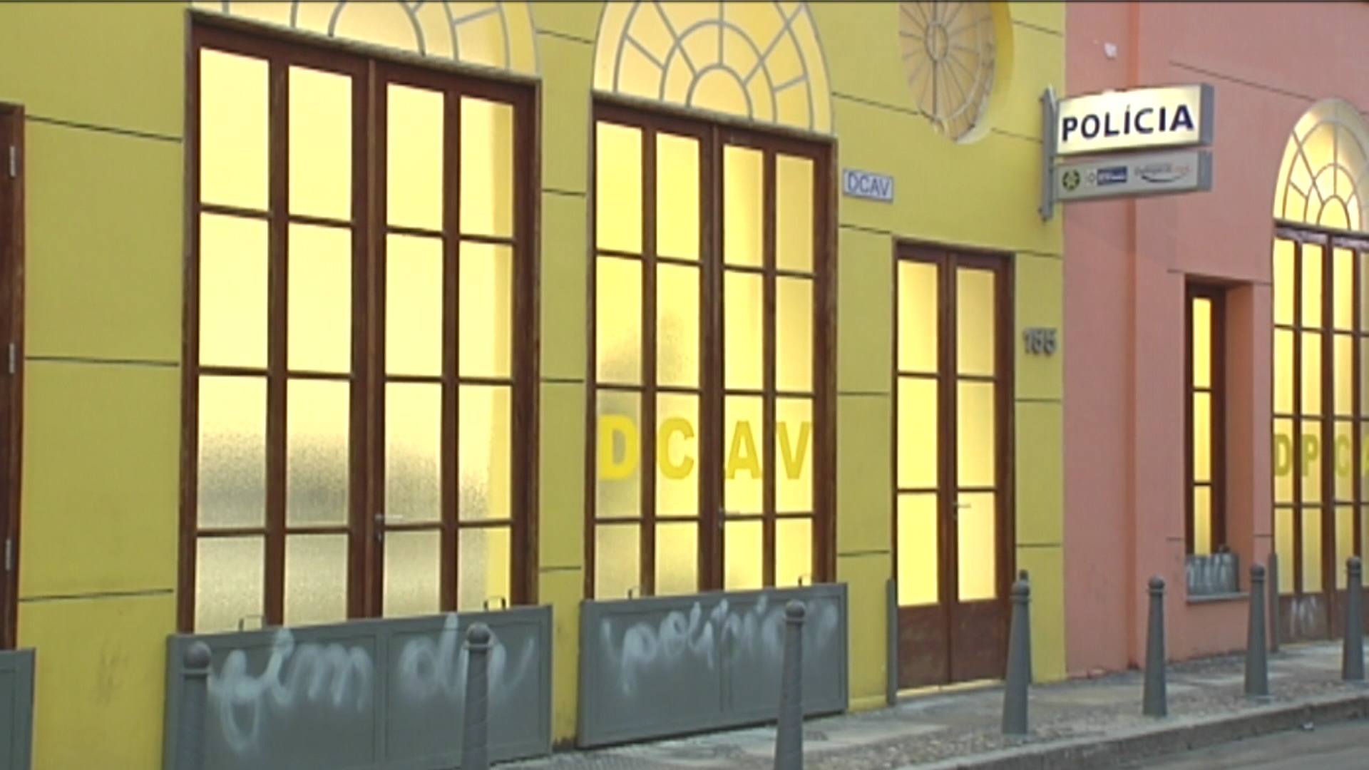 Polícia do RJ prende suspeitos de aliciar menores para exploração sexual