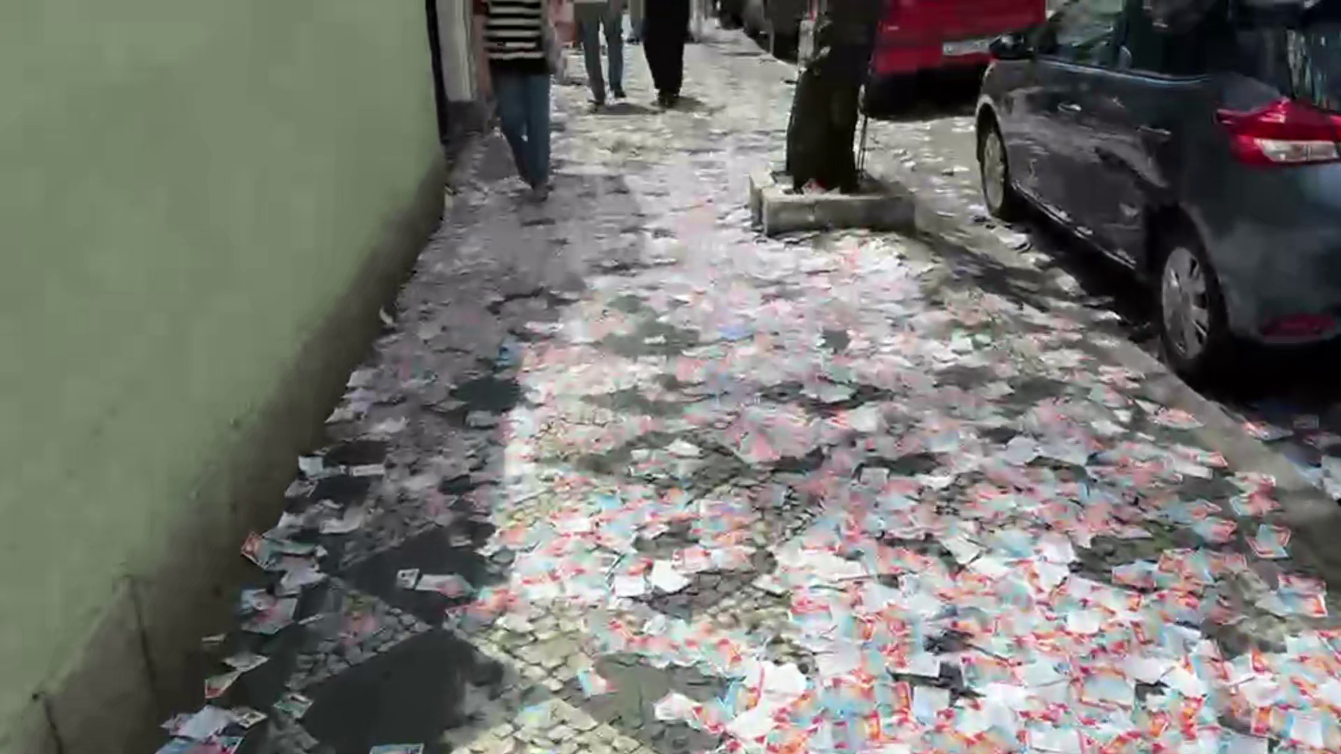 Comlurb recolhe 114 toneladas de lixo das ruas do Rio no primeiro turno